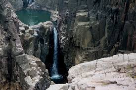 Raneh Falls